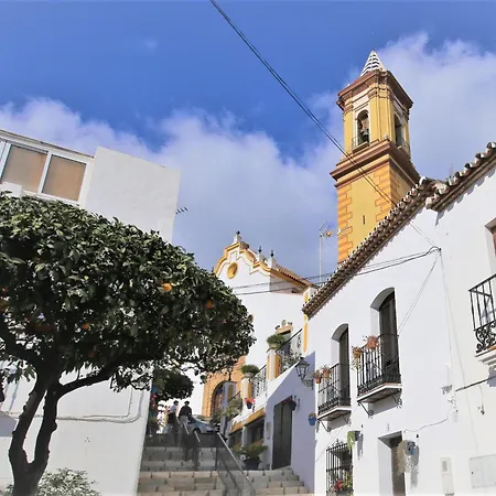 Centre Puccini Apartman Estepona