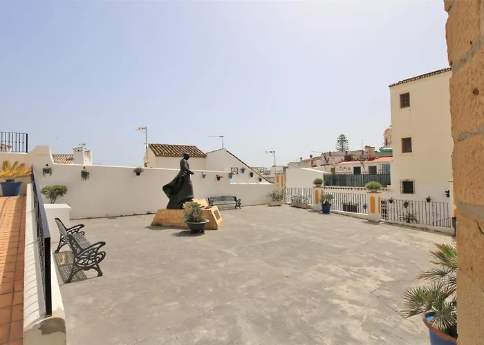 Centre Puccini Apartman Estepona