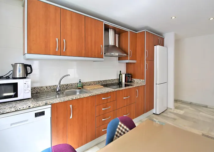 Centre Puccini * Эстепона